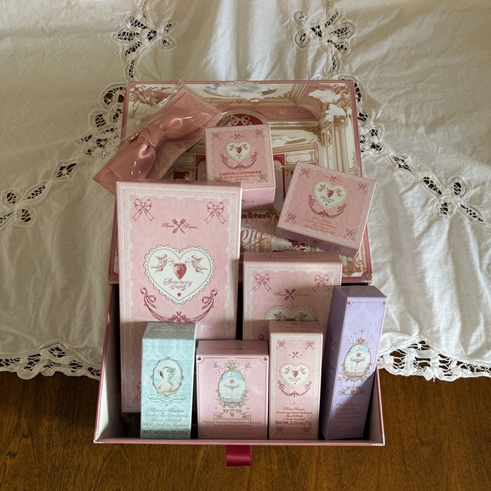 Flowerknows Makeup Bundle